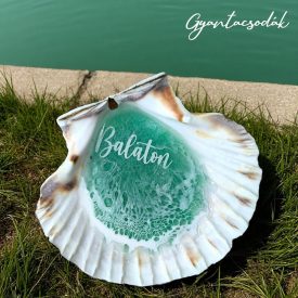   ÉKSZERTARTÓ BALATON MINTÁVAL 3 - VALÓDI ÓRIÁSKAGYLÓ GYŰRŰTARTÓ - GYANTACSODÁK